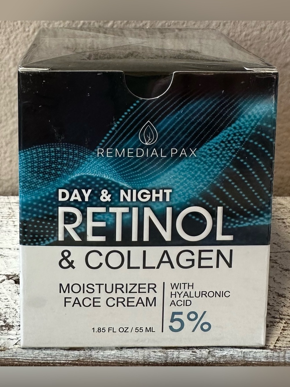 Day & Night Retinol & Collagen Face Moisturizer Cream w/ Hyaluronic Acid - NIP